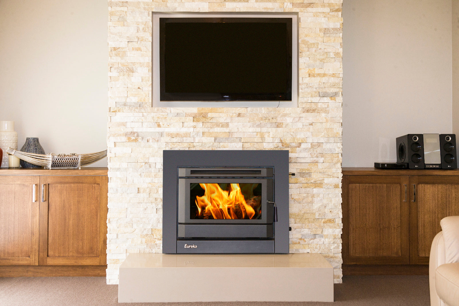 Inbuilt Wood Fires – Albany Eco House
